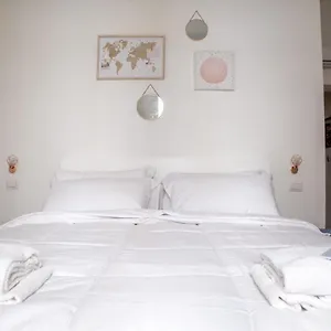  Guest house Allyoucantrip - La Nova Italy